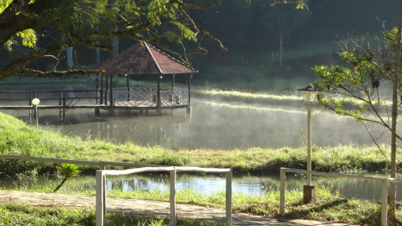 Pousada Colar De Ouro Chales Cunha Exterior foto